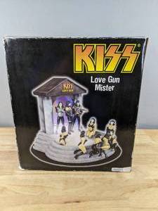 lot 36 image: KISS Love Gun Mister Sculpture