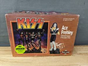 lot 97 image: Ace Frehley KISS Destroyer Model Kit