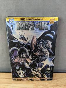 lot 154 image: Wetta KISS Comics Group KISS 4K 4 Comic Set (French Edition)