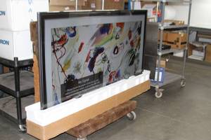 lot 34 image: LG 86 UT640S-Series Ultra High Definition UHD Commercial Signage TV  Display  Monitor - Model 86UT640S0UA