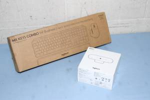 lot 56 image: Logitech BRIO Ultra HD Professional Webcam and MX Keys Combo Wireless Keyboard Mouse - NEW