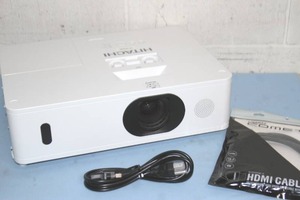 lot 68 image: Hitachi CP-WU5505 WUXGA 5000-Lumen HD Home Theater LCD Projector  Projection System