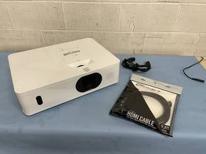 lot 132 image: Maxell MC-WU5505 WUXGA 5200-ANSI Lumen Home Theater HD Projector  Video Projection System