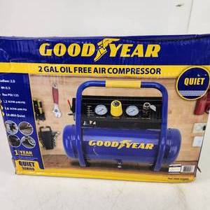 New Good Year 2 Gallon Oil Free Air Compressor Quiet