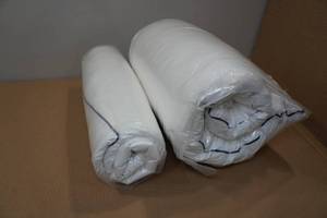 lot 25 image: Oppst 2-Pack Pillows -Standard