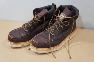 lot 103 image: Irish Setter Ashby Mens 6 Work Boots -Size 9