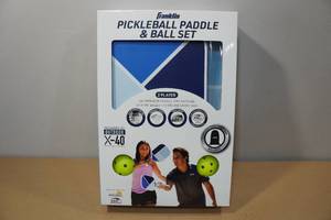 lot 109 image: Franklin Pickleball Paddle & Ball Set 2-Player