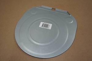 lot 124 image: Tap My Trees 2 Gallon Sap Bucket