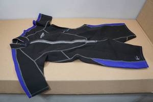 lot 146 image: Cressi Lido Womens 2mm Wetsuit -M3