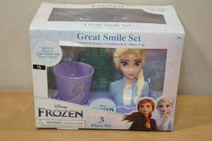 lot 187 image: Disney Frozen Great Smile Set