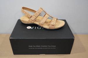 lot 223 image: Vionic Womens Amber Orthotic Sandals -Size 9