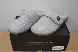 lot 229 image: Vionic Carlin Slippers -Size 7
