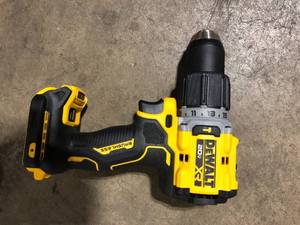 DEWALT 20V Compact Cordless 12 in. Hammer Drill (Tool Only)  Customer Returns See Pictures