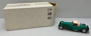 Franklin Mint Die Cast  (1929 Bugatti Royale) Precision Model In Original Box