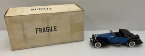 Franklin Mint Die Cast  (1933 Duesenberg J Victoria) Precision Model In Original Box