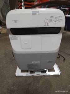 Epson PowerLite 460 Projector