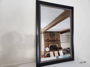 lot 10 image: Modern Black Framed Mirror