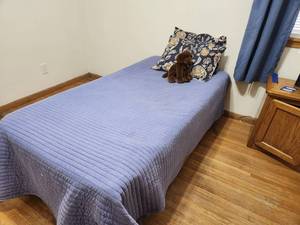 lot 47 image: Single Bed with Frame and Mattress