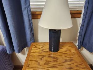 lot 48 image: Elegant Textured Table Lamp