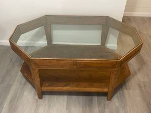 lot 112 image: Vintage Octagonal Hand Made Glass Coffee Table