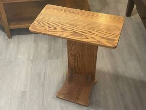 lot 119 image: Oak Wooden Side Table