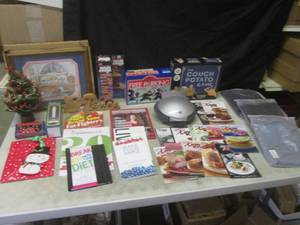 (A-1) Lot of Misc - Games, Decor, G...