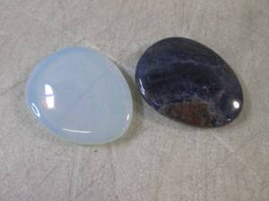 (CNTR) 2 Polished Gem Stones 2 x 1...