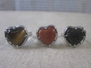 (CNTR) 3 Polished Heart Shaped Gens...