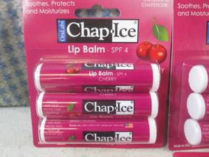 (EC1) 12 - 3-Packs of Cherry Chap-I...