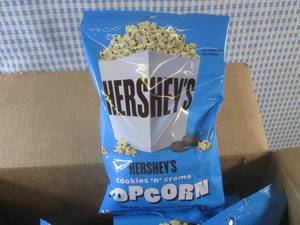 (EC2) 12 Bags of Hersheys Cookies ...