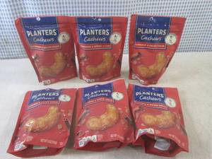 (B-2) 6 Bags of Planters Cinnamon &...
