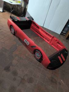 lot 10A image: Kids Car Bed Frame Red 68 Racing