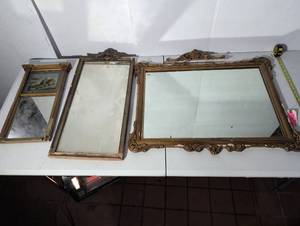 lot 59 image: Set of 3 Vintage Ornate Mirrors