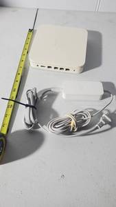 lot 61 image: Apple AirPort Extreme Base Station