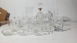 lot 69 image: Vintage Glassware Set Including Decanter