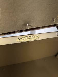 lot 70A image: Vintage Hawkeye Sewing Box by Burlington