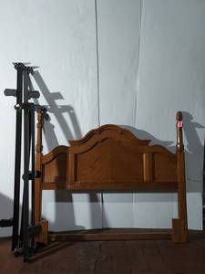 lot 75 image: Queen Classic Wooden Headboard Set with Frame