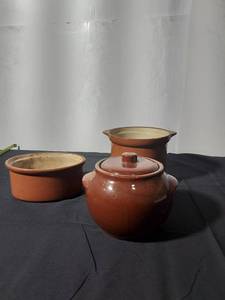 lot 230 image: Vintage Brown Stoneware Pot Set including Weller