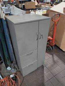 lot 311 image: Metal Storage Cabinet with Lock 24 x 22 x 48 with keys