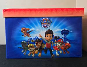 lot 84 image: Paw Patrol Themed Toy Storage Box with Assorted Toys