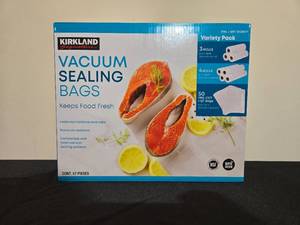 lot 276 image: Kirkland Signature Vacuum Sealing Bags Variety Pack - 57 Pieces - quantities unverified