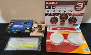 lot 302 image: Lot of Household and Electronics Items Including Smoke Alarms and USB Adapter
