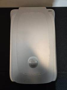 lot 325 image: Microtek ScanMaker 4900 Flatbed Scanner with USB Connectivity - untested