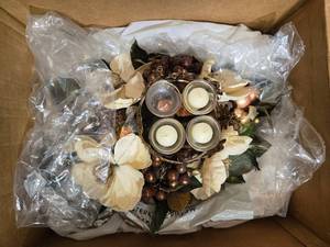 lot 327 image: Holiday Floral Centerpiece with Candles and Decor