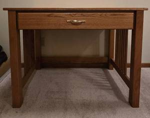 lot 328 image: Sturdy Wooden Desk with Drawer