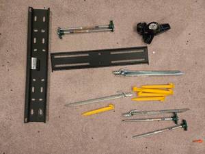 lot 386 image: Assorted Hardware and Head Lamp Set