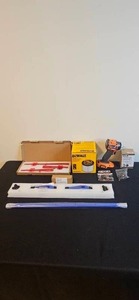 lot 140 image: Set of RIDGID and DEWALT Power Tool Accessories