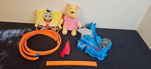 lot 254 image: Childrens Play Set with Winnie the Pooh, SpongeBob Plush Toys, and Racing Track