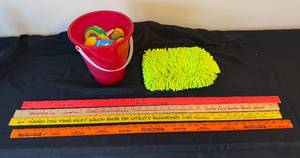 lot 199 image: Red Bucket with Assorted Bath Toys and Microfiber Cleaning Mitt