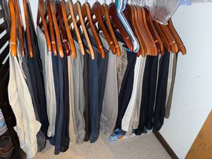 lot 246 image: Collection of Mens Dress Pants Size 40x29 and 42x30